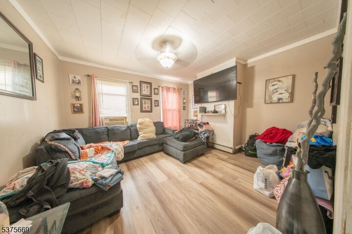 Property Photo:  25 N York St  NJ 07524 
