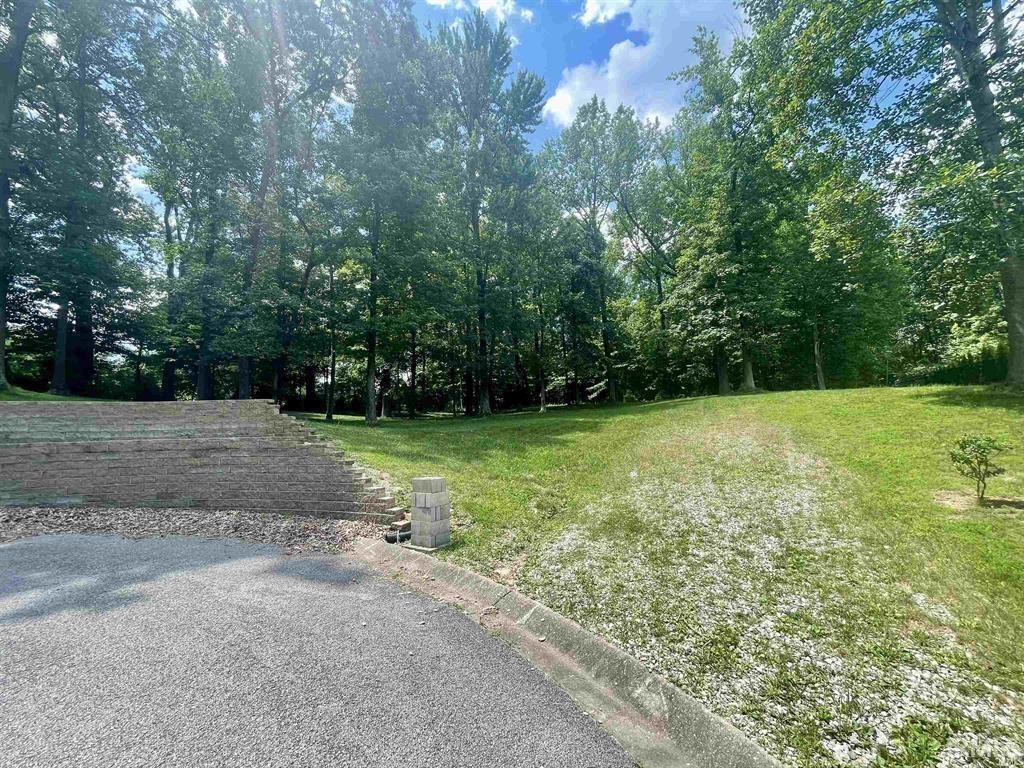 Property Photo:  435 Mannington Court  IN 47711 