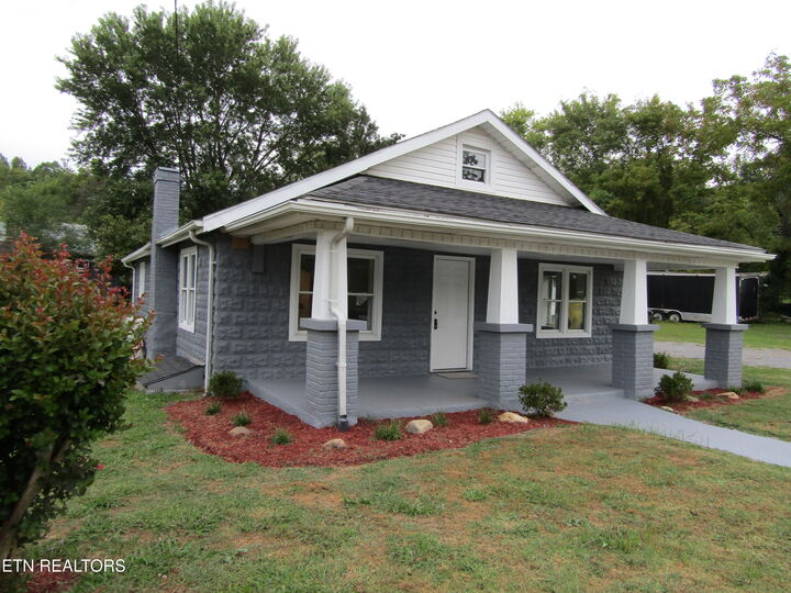 Property Photo: 3008 State Highway 441 KY 40965