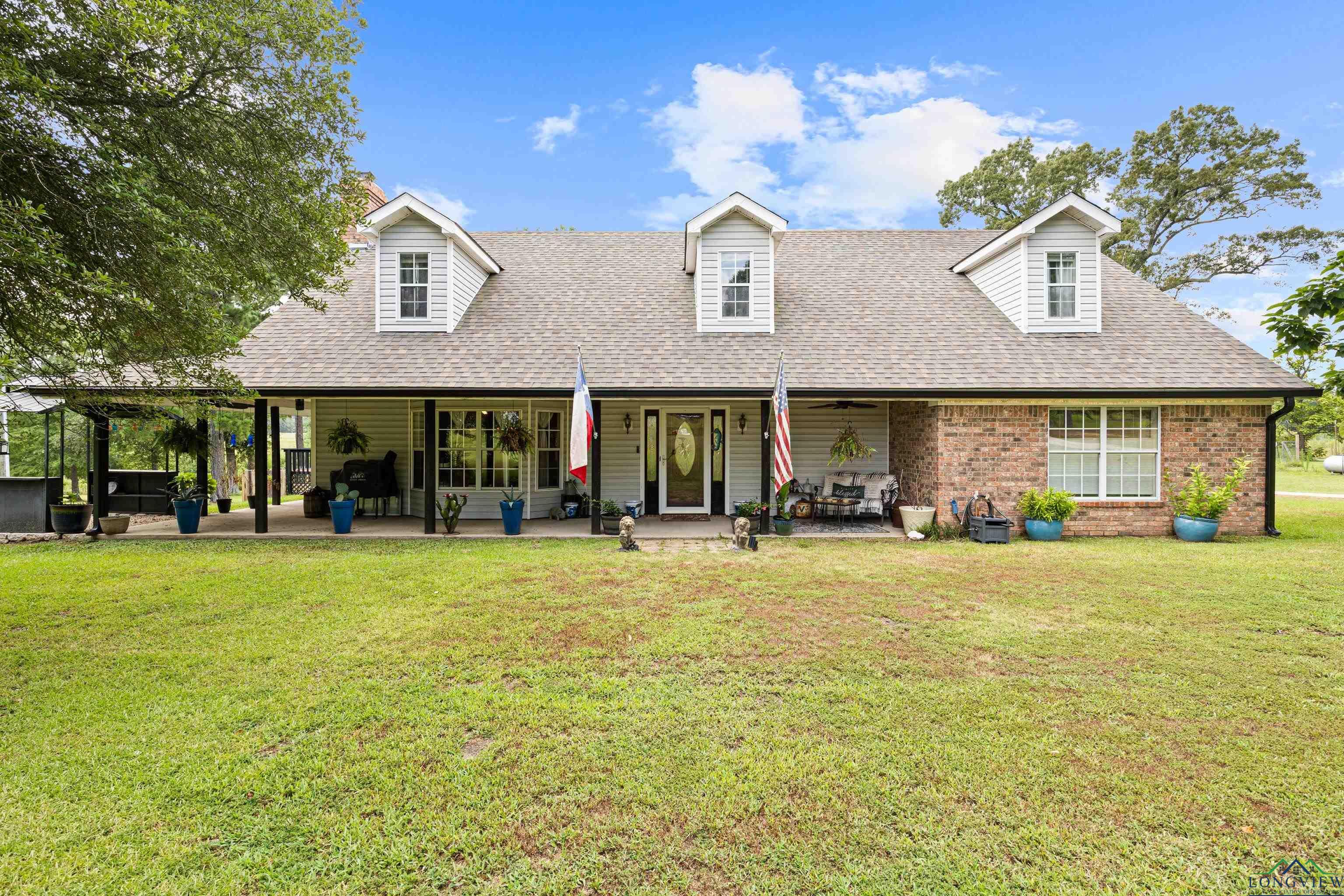 Property Photo:  1219 Bailey Cutoff  TX 75760 