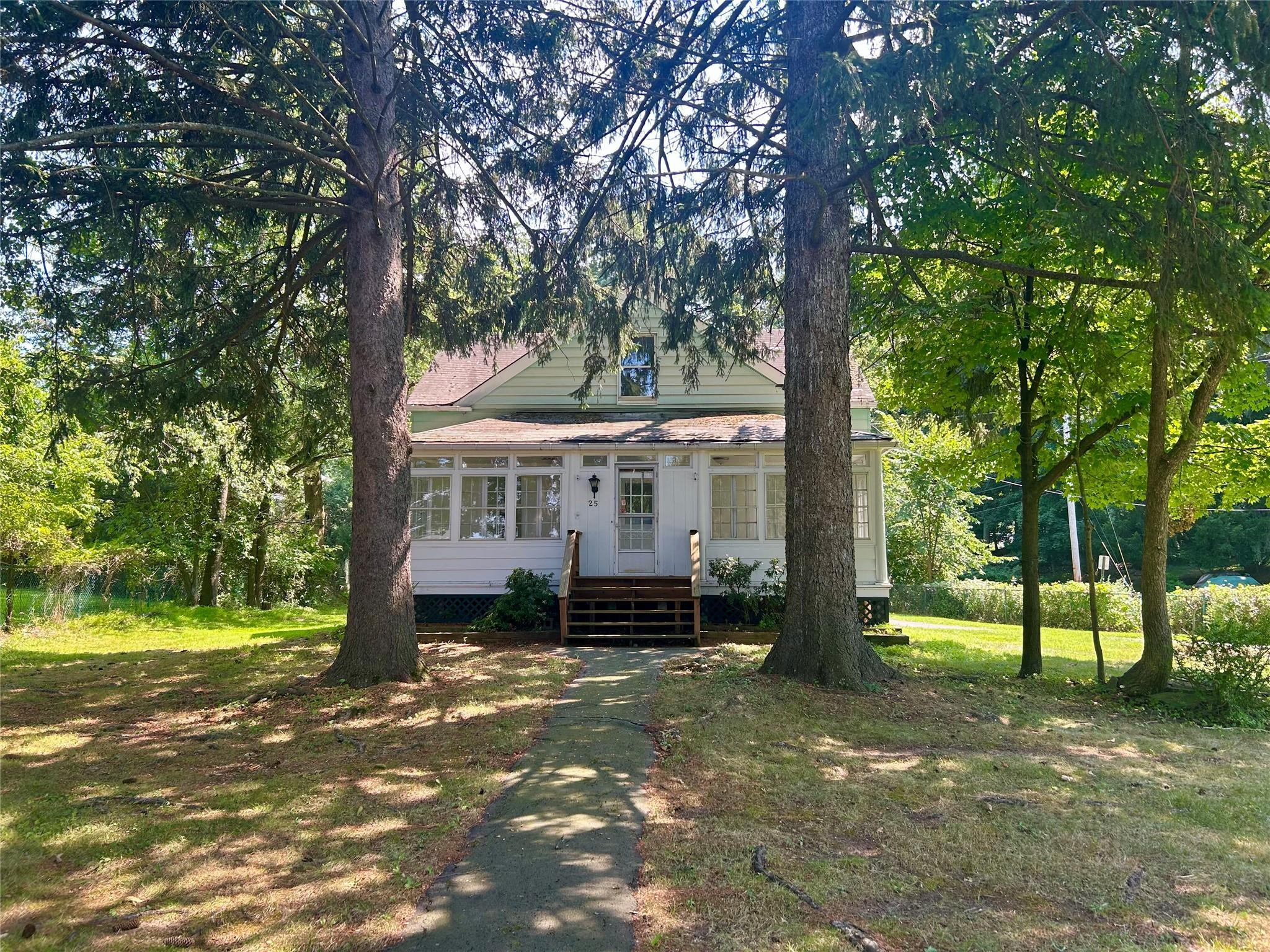 25 Lake Road  Valley Cottage NY 10989 photo