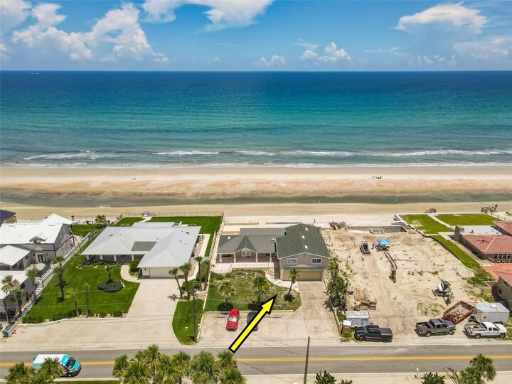 Property Photo: 4249 S Atlantic Avenue FL 32127