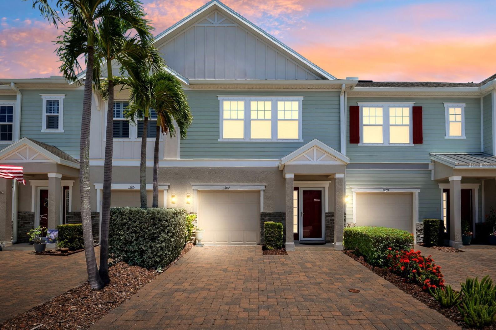 Property Photo: 1207 Sunset Lane FL 34698