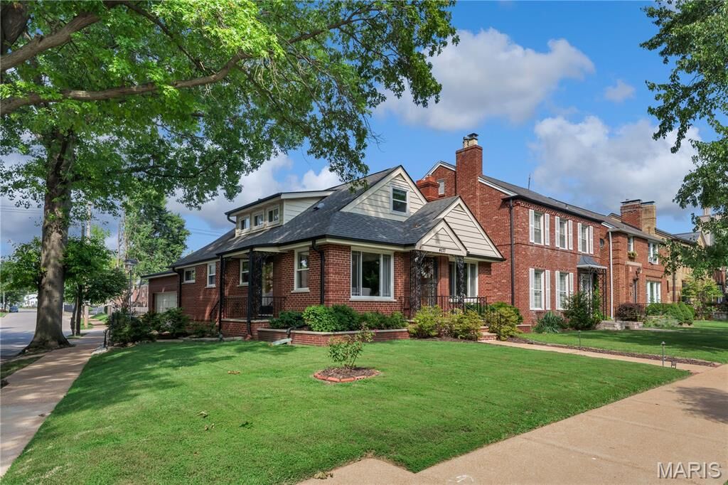 Property Photo:  4077 Holly Hills Boulevard  MO 63116 