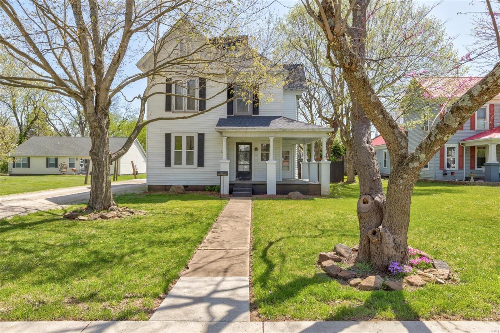 Property Photo: 322 N A MO 63640