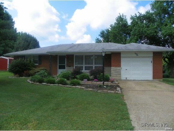 Property Photo:  233 Sarah Street  IL 62236 