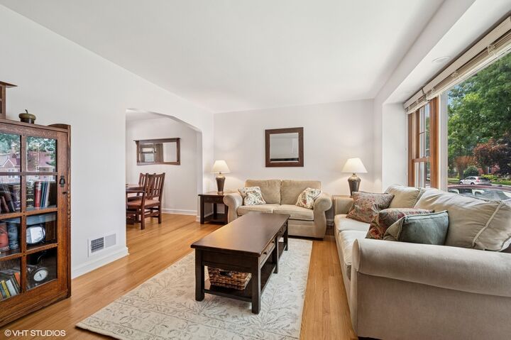 Property Photo: