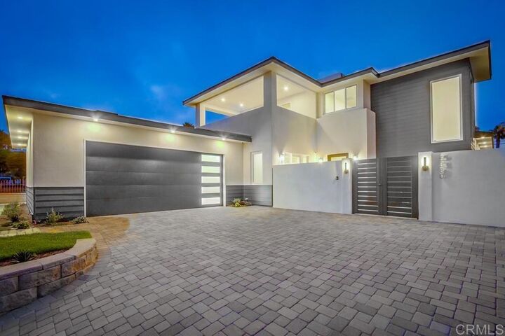 5380 Los Robles Drive  Carlsbad CA 92008 photo