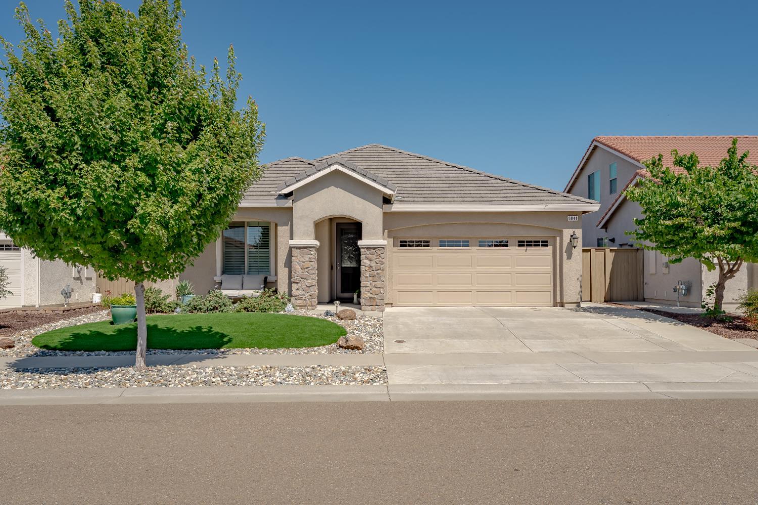 Property Photo:  5041 Saugus Street  CA 95747 