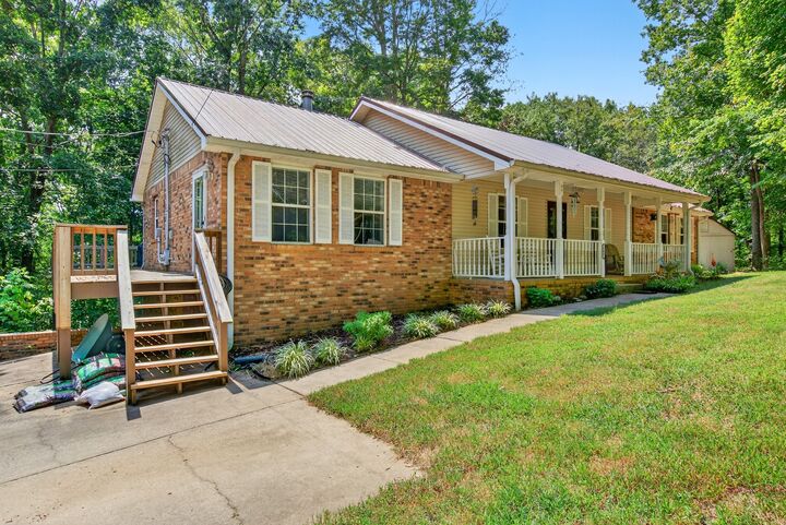Property Photo:  109 Deadwood Rd  TN 37058 