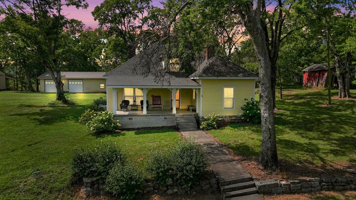 Property Photo:  2640 Highway 82 E  TN 37020 