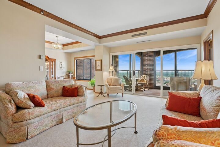 1201 Yale Place 2004  Minneapolis MN 55403 photo