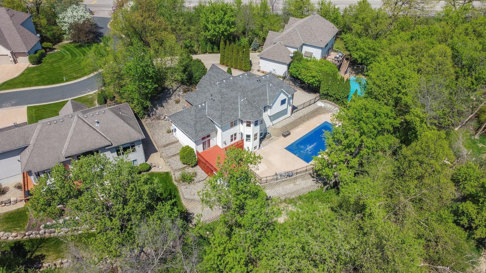 Property Photo:  330 Wolf Pointe Trail  MN 55356 