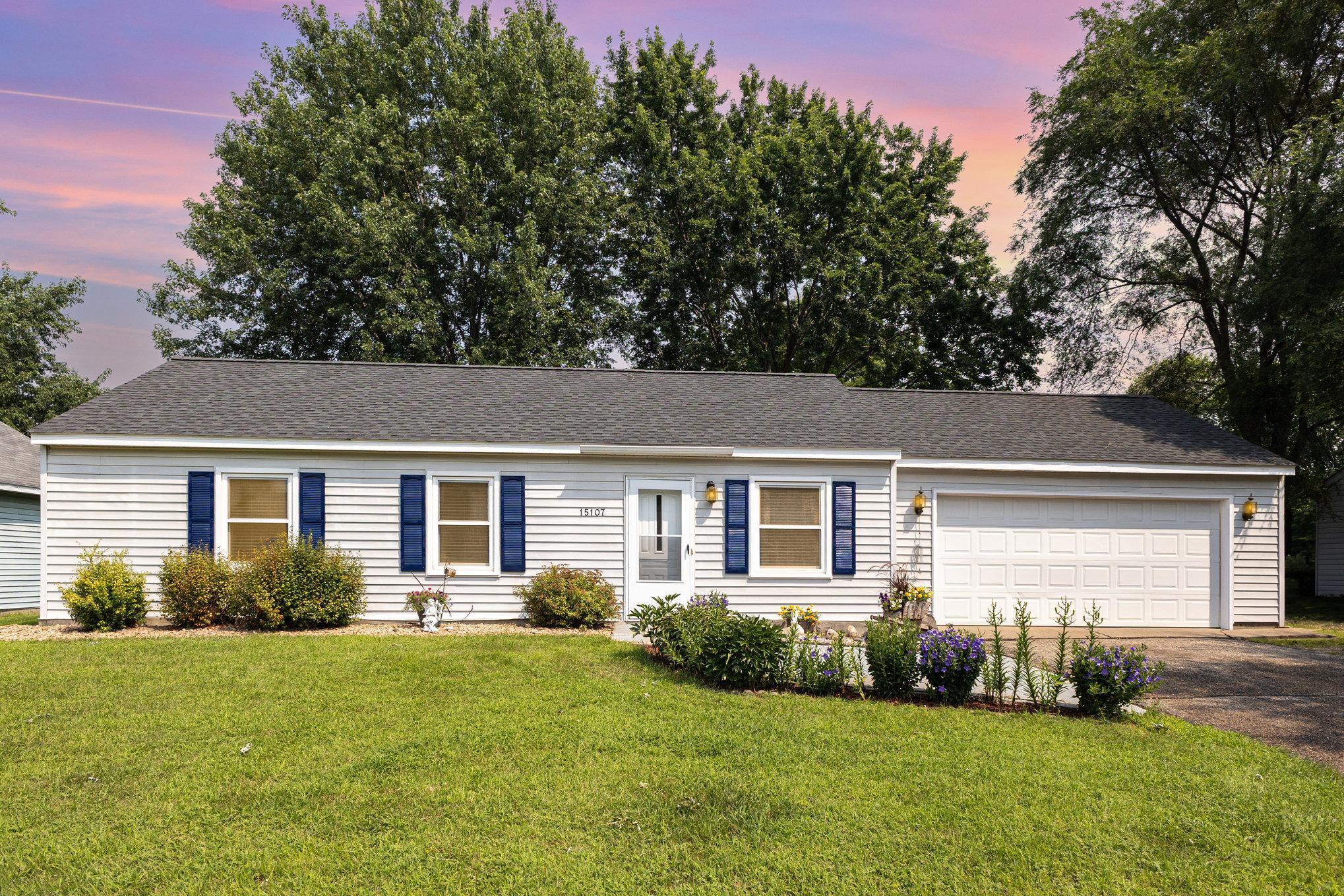 Property Photo: 15107 Dunbar Court MN 55124