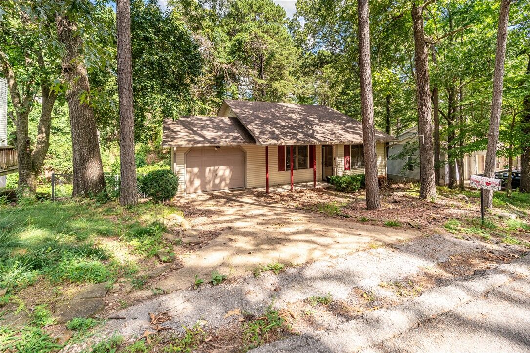 Property Photo: 108 E Jay Lane AR 72632