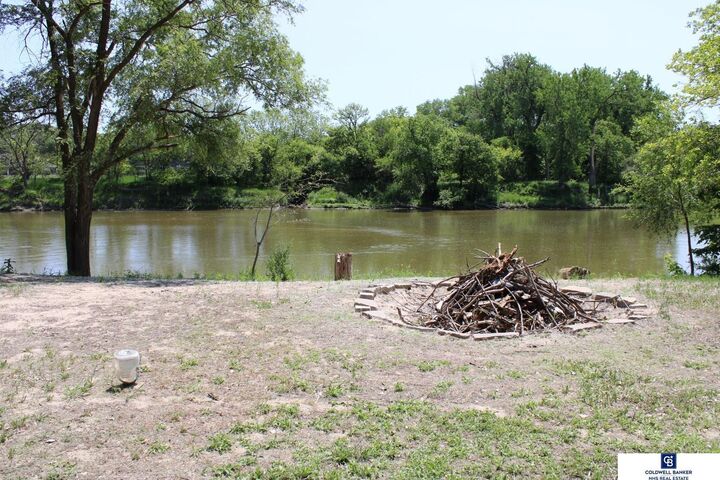 Property Photo: 23809 F Plaza 9 NE 68069