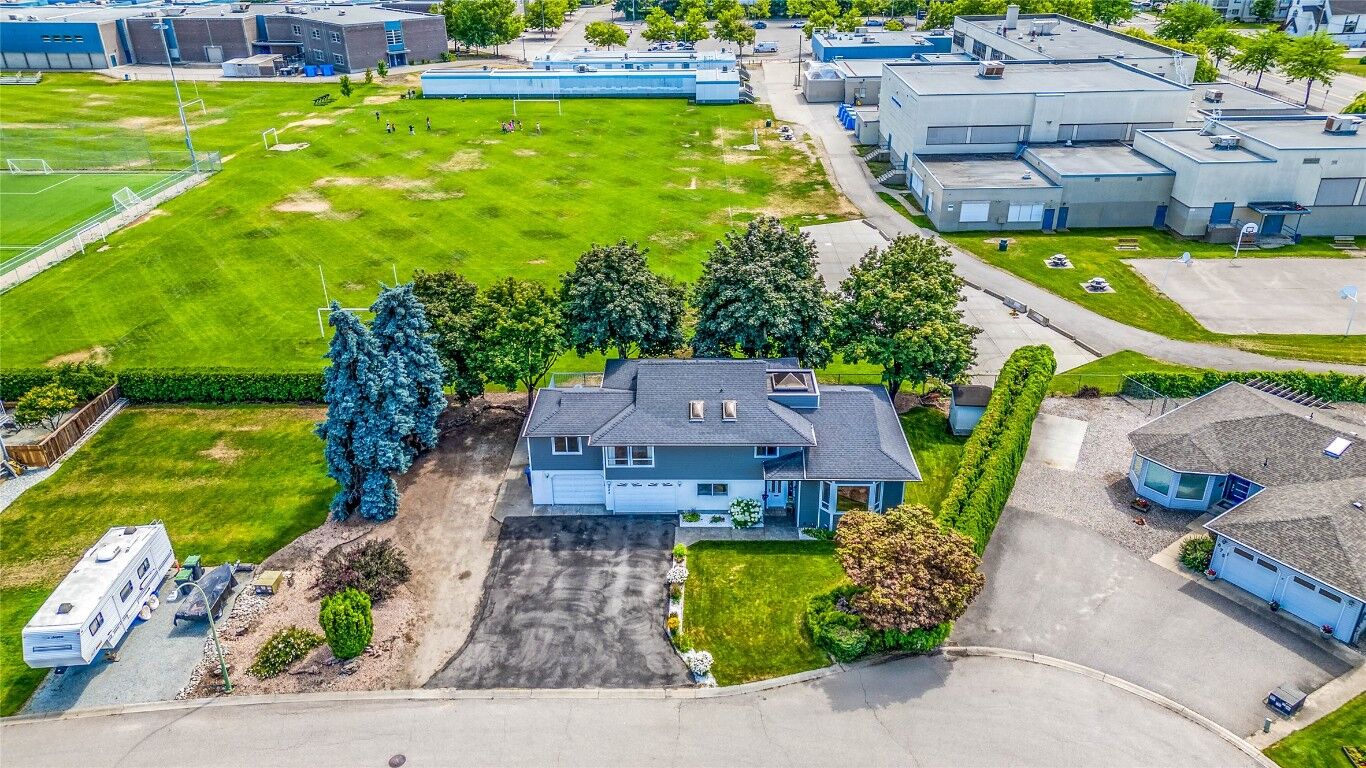 Property Photo: 685 Richards Road BC V1X 2X5