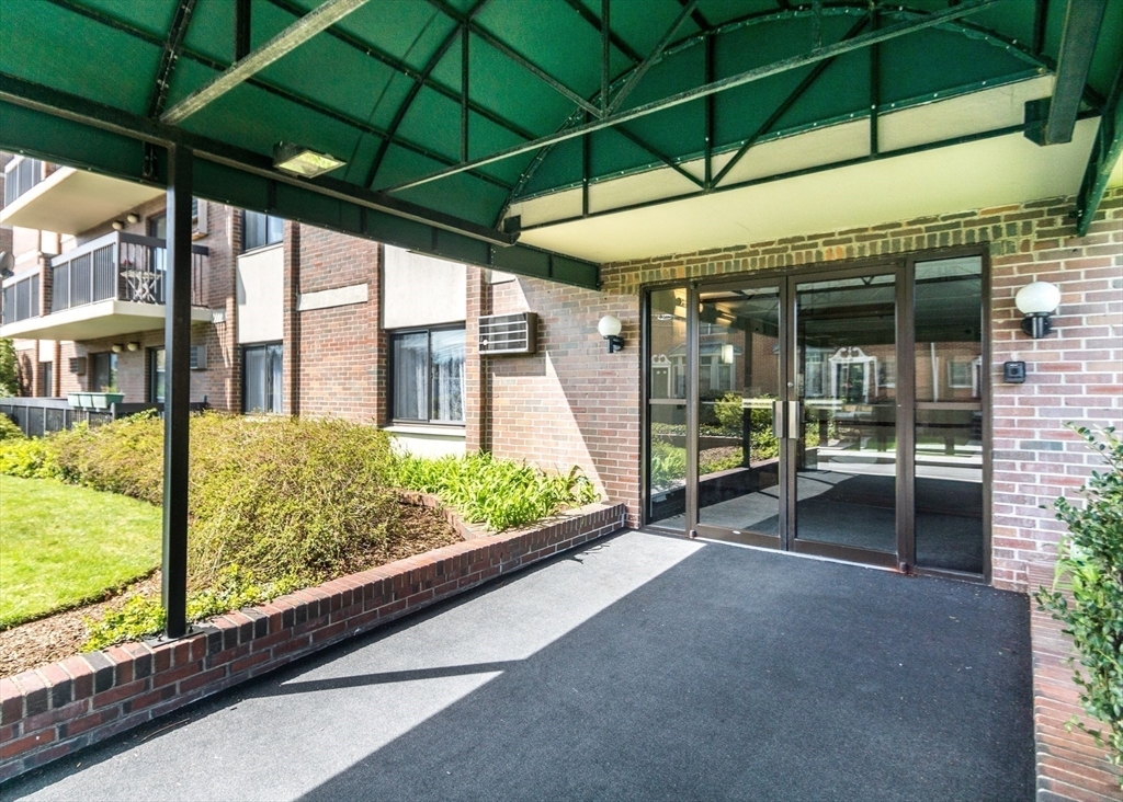 Property Photo: 10 Williams St 56 MA 02472