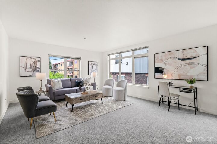 Property Photo: 1620 Belmont Avenue 427 WA 98122