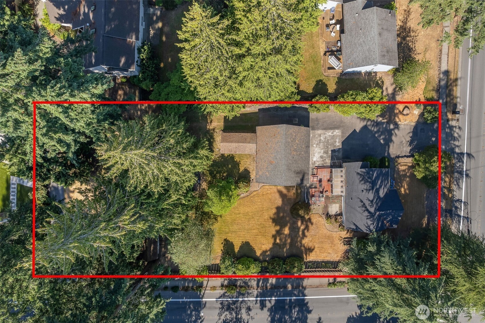 13853 NE 80th Street  Redmond WA 98052 photo