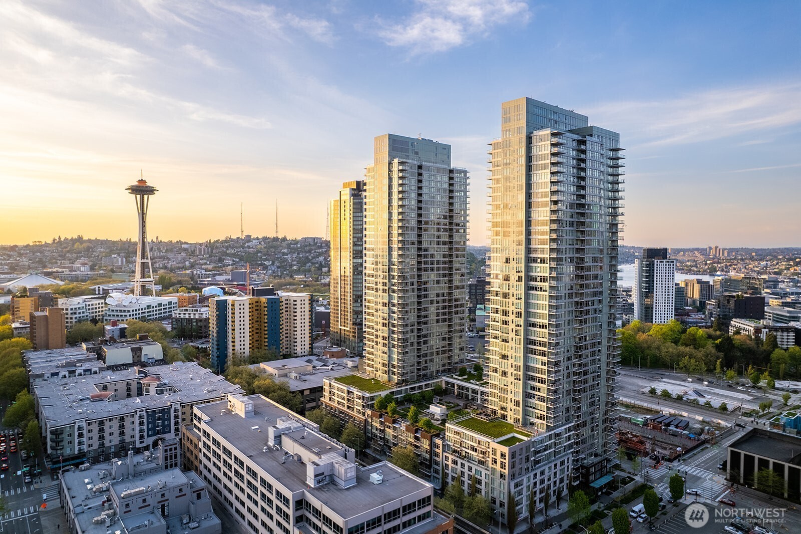 588  Bell Street 1502  Seattle WA 98121 photo