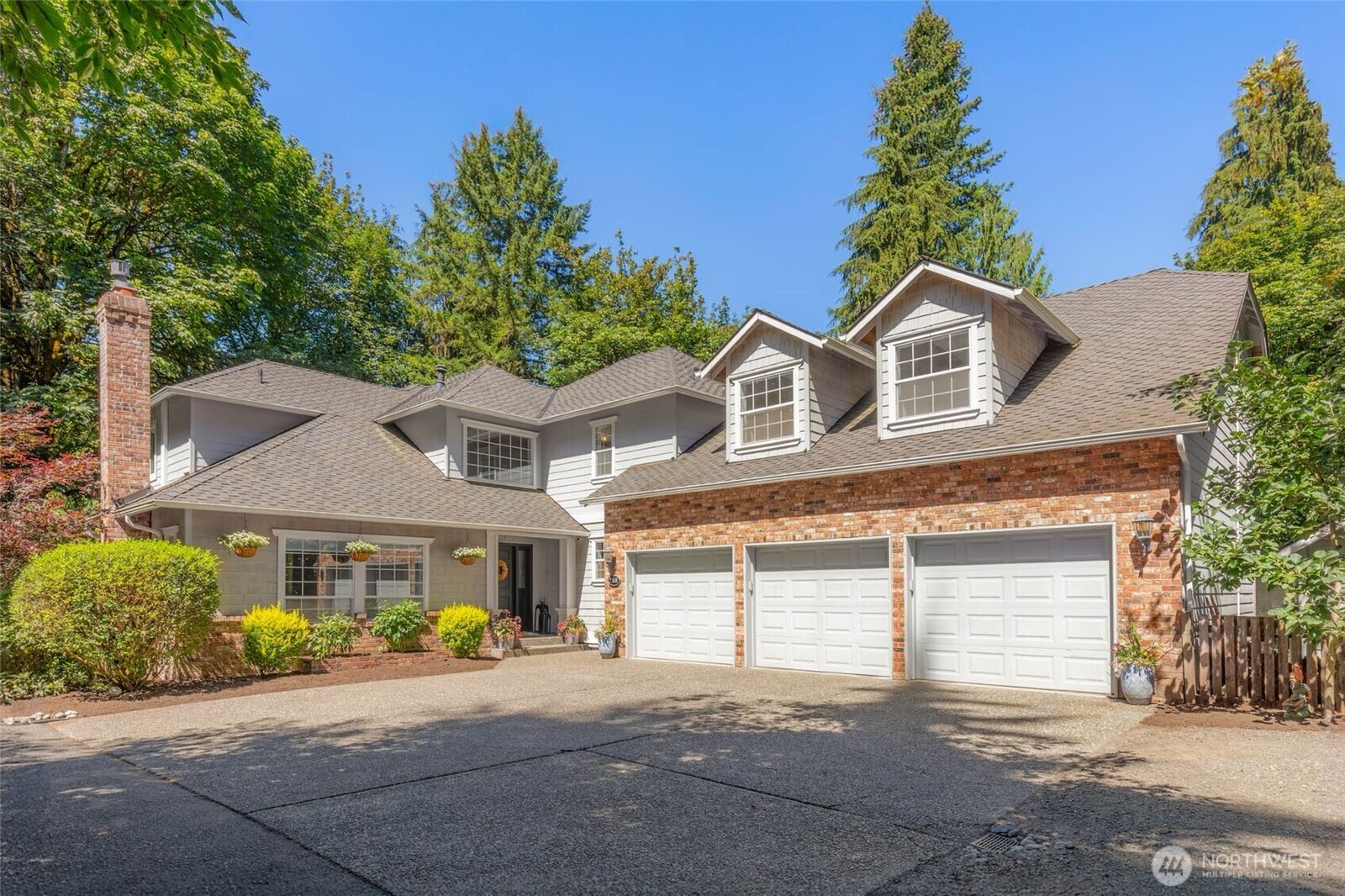 Property Photo:  21648 NE 165th Street  WA 98077 