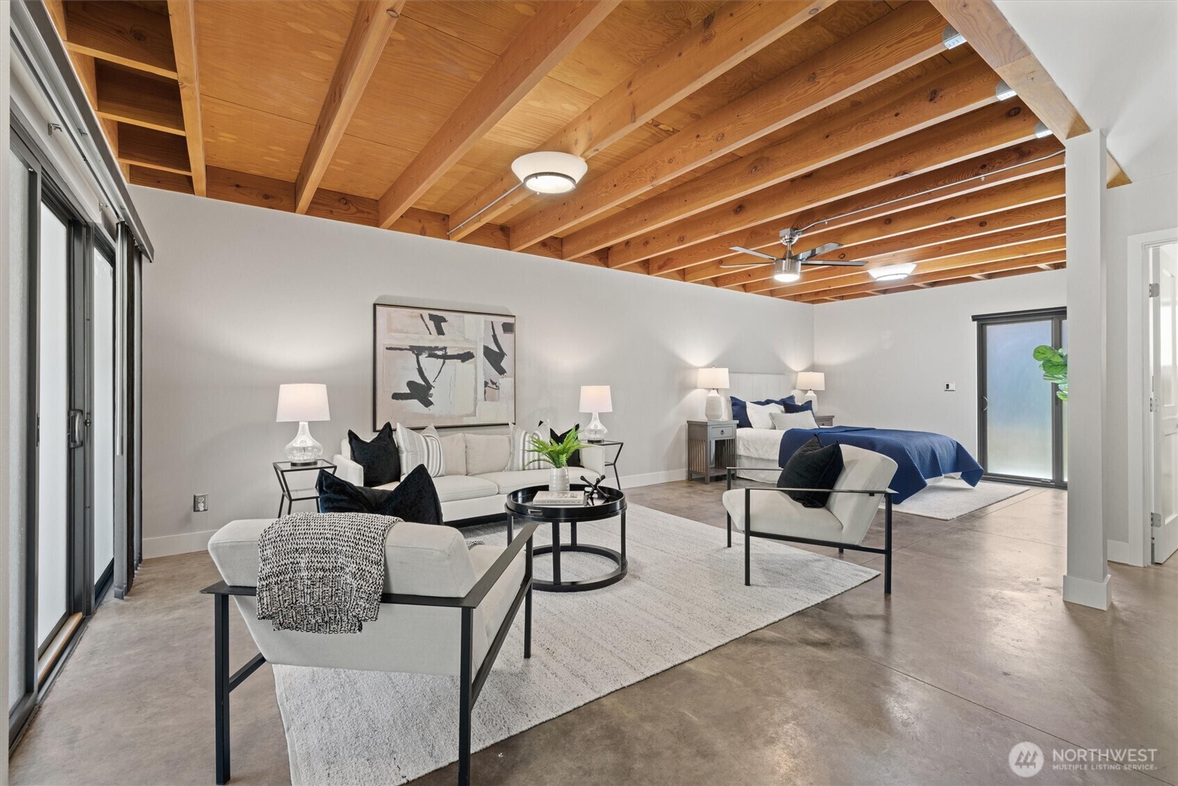 Property Photo: 1723 9th Place NE WA 98029