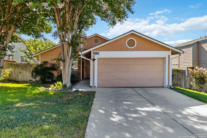7730 Ridge Mist  San Antonio TX 78239 photo