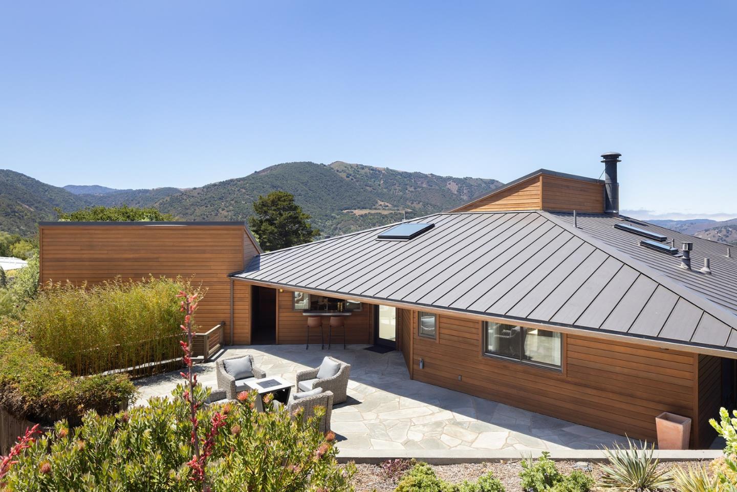 Property Photo: 265 Nido Way CA 93924