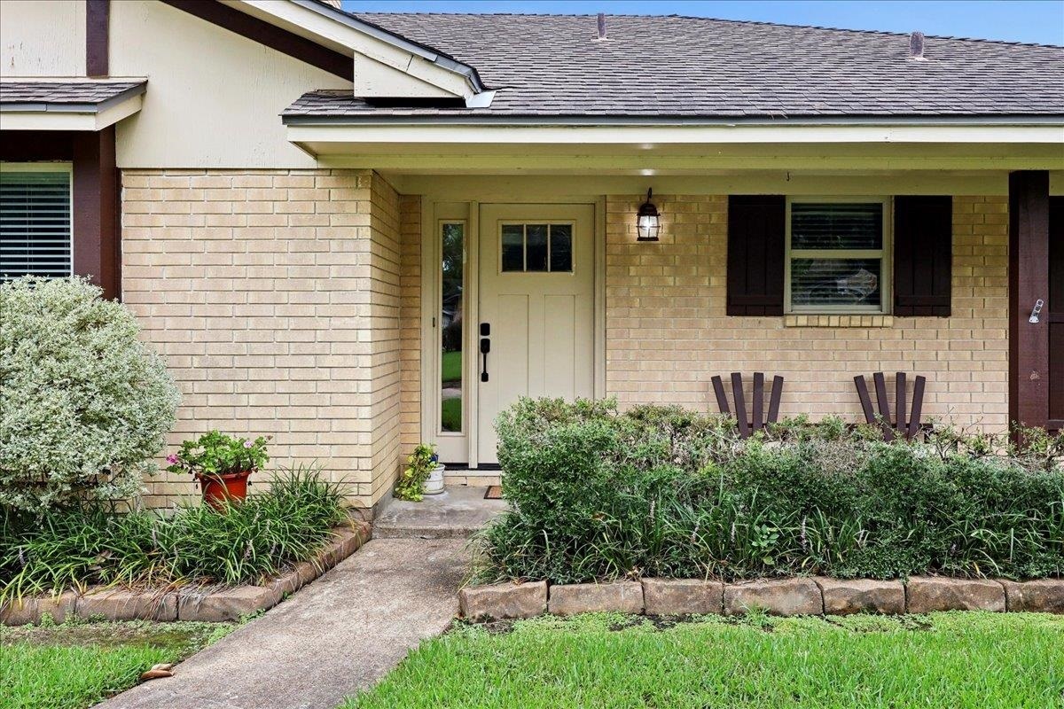 Property Photo: 1370 Sheridan Ln. TX 77706