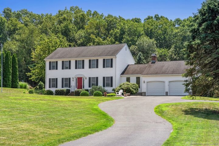 5 Ridgeview Drive  Ellington CT 06029 photo