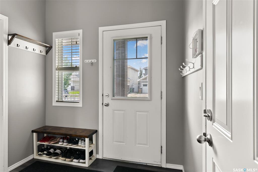 Property Photo:  5325 McKenna Crescent  SK S4W 0H2 