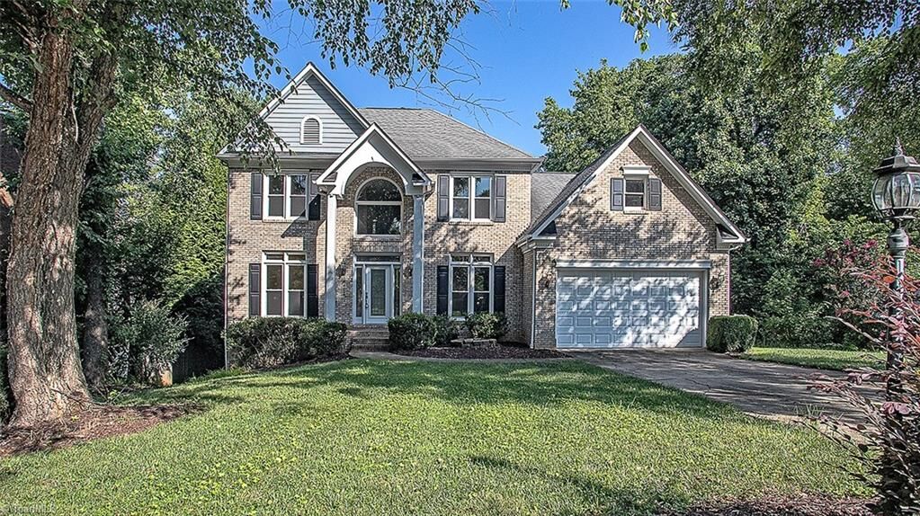 Property Photo:  6402 Lakebend Way  NC 27410