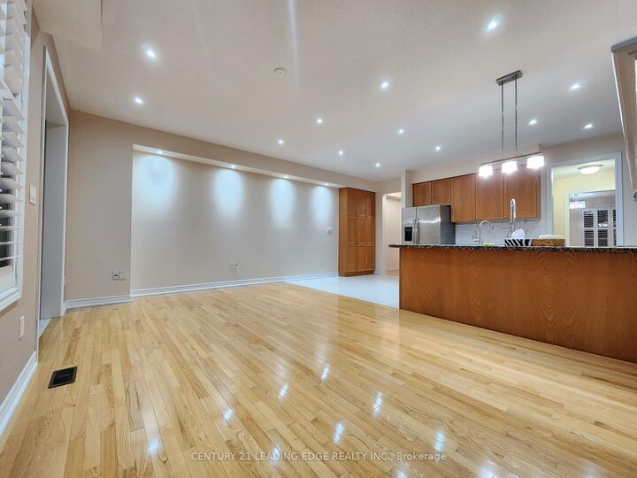 Property Photo: 10504 Victoria Square Boulevard ON L6C 0A3