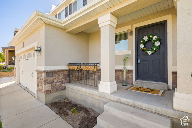 Property Photo: 376 W Indian Summer Dr UT 84045