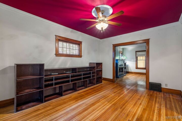 Property Photo: 1148 Haeberle Avenue NY 14301