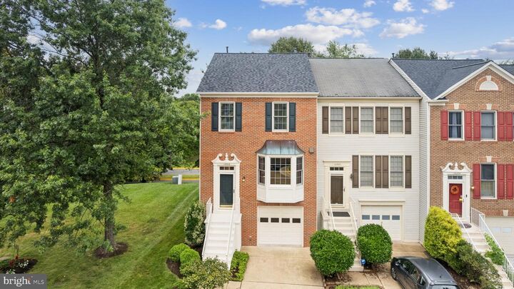 Property Photo: 14308 Silo Valley View VA 20121