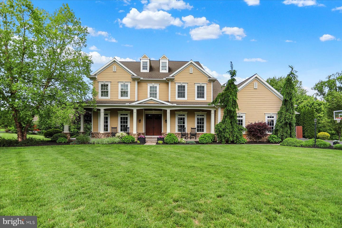 Property Photo:  399 Park Circle  PA 17055 