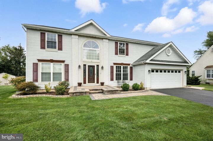 15 Brook Drive  Burlington NJ 08016 photo