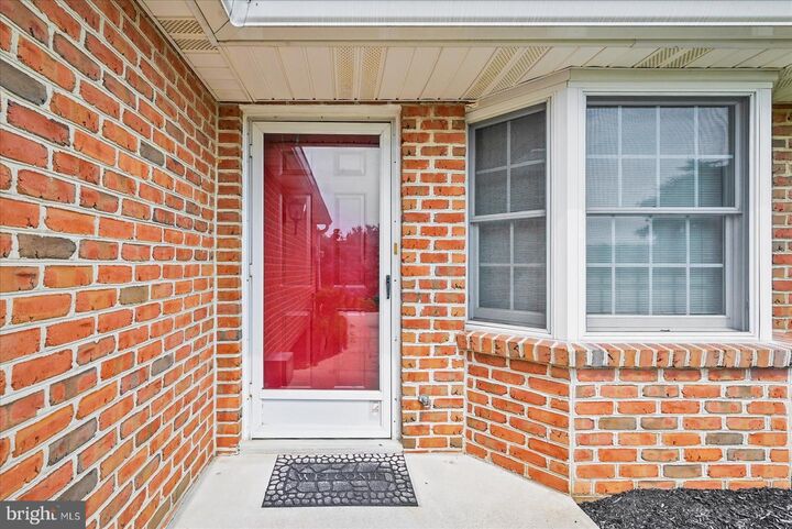 Property Photo: 215 Wyntre Brooke Drive 1 PA 17403