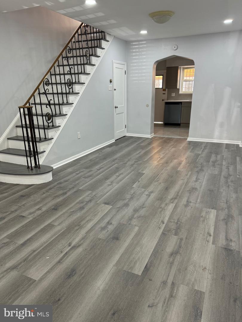 Property Photo: 816 Cross Street PA 19147