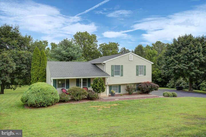 8964 Willowdale Road  Greencastle PA 17225 photo