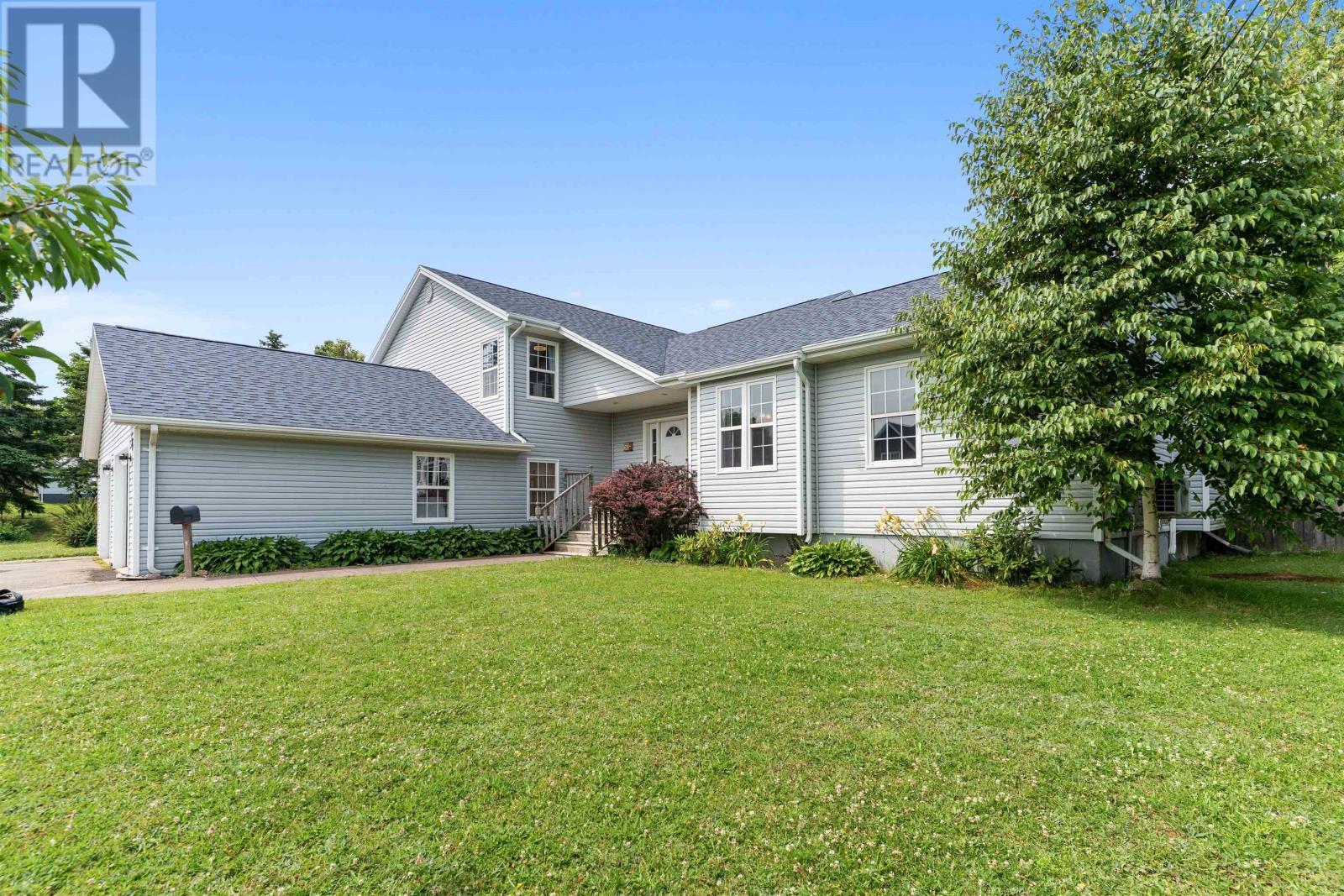 Property Photo: 50 Century Court PE C1N 6N6