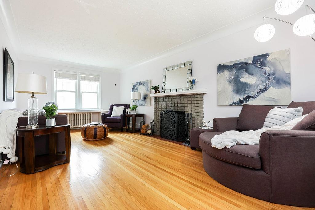 Property Photo:  338 Elm Street  MB R3M 3P2 