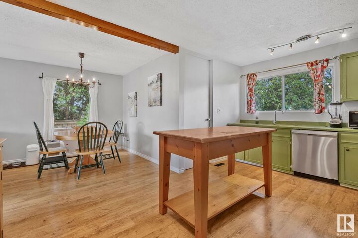Property Photo: 3225 108 Street NW AB T6J 3C9
