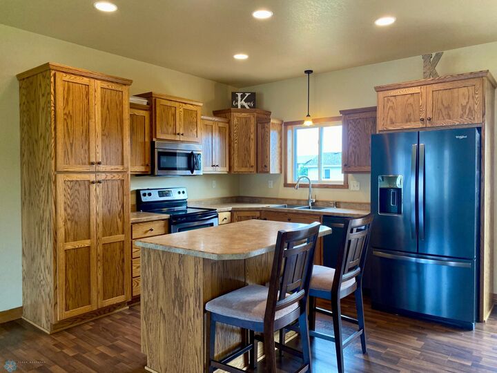 Property Photo: 4742 47th Avenue S ND 58104