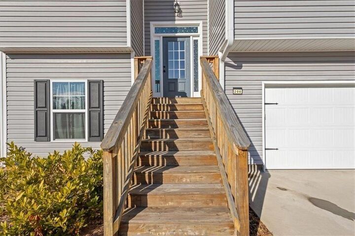 Property Photo:  206 Glacier Court  GA 30117 