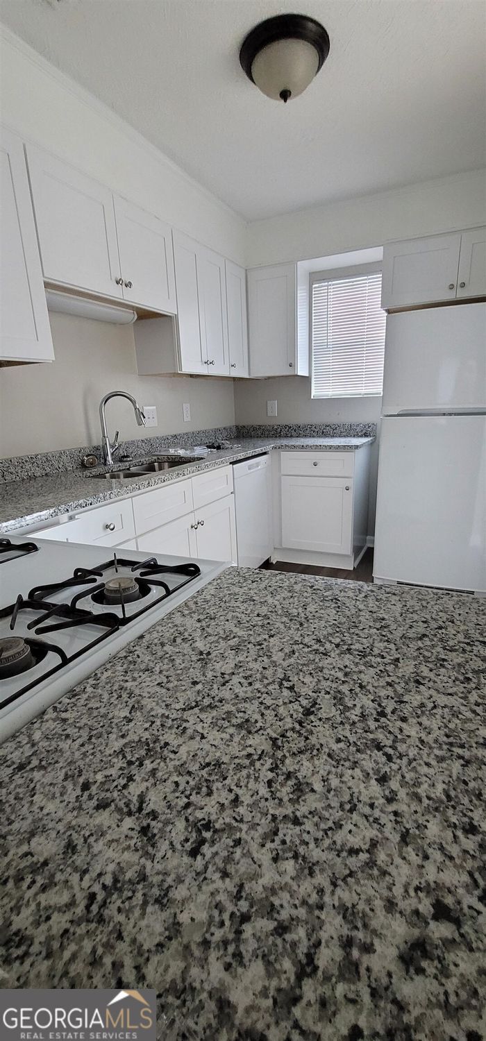 Property Photo: 2085 Lenoa Lane GA 30106