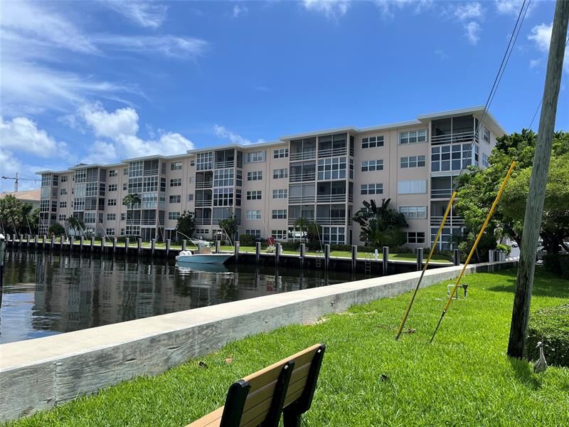 Property Photo: 1481 S Ocean Blvd 415-A FL 33062