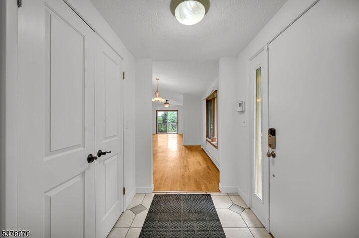 Property Photo: 6 Dunham Rd NJ 07421
